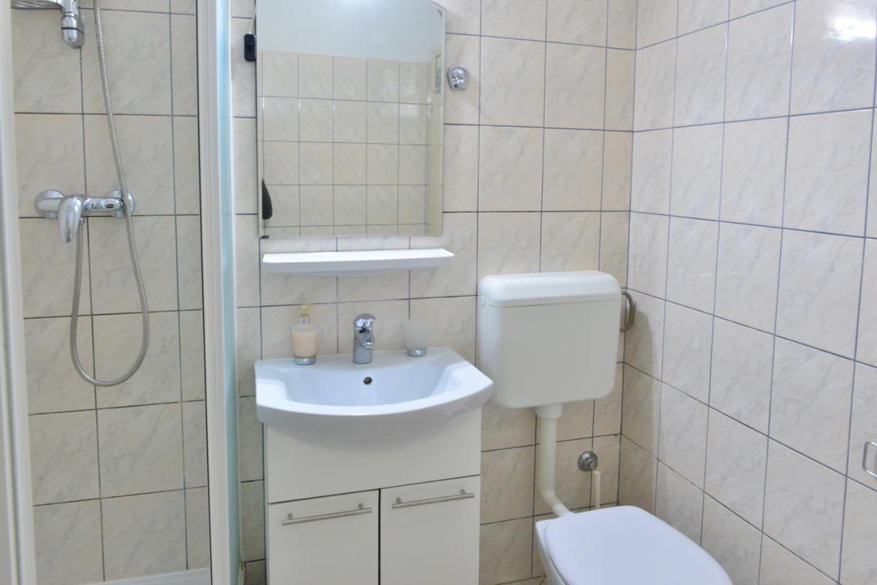 Apt Lavender On Nincevica St- 1 Bedroom Apt 5 Min To The Old Town Of Split Bagian luar foto