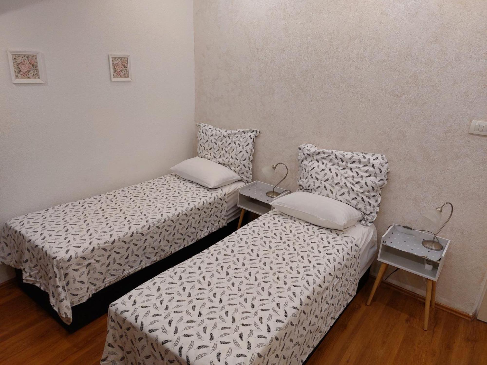 Apt Lavender On Nincevica St- 1 Bedroom Apt 5 Min To The Old Town Of Split Bagian luar foto